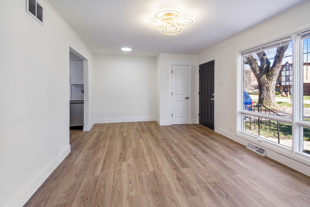 17322 Lathrop Ave - Photo 2 of 10