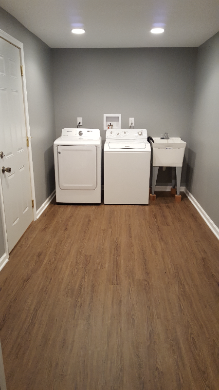 4213 Riverview Dr - Photo 3 of 14