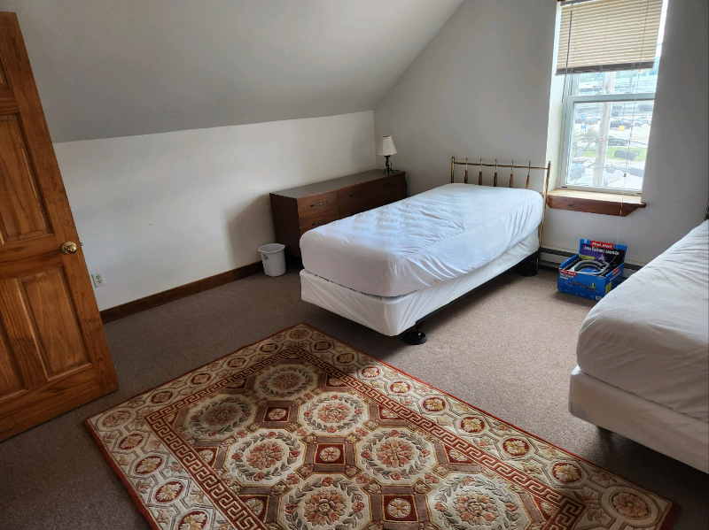 28 Bates St #2 - Photo 3 of 4