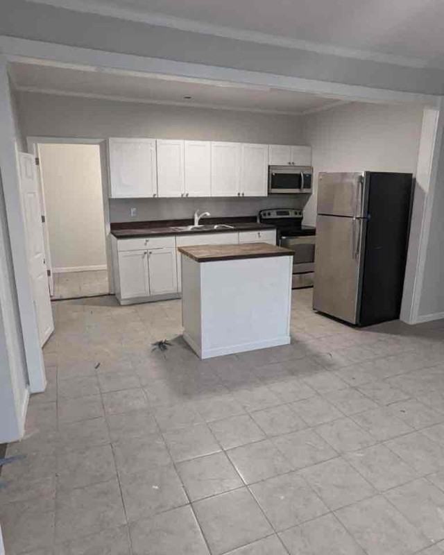 350 Juless St - Photo 4 of 11