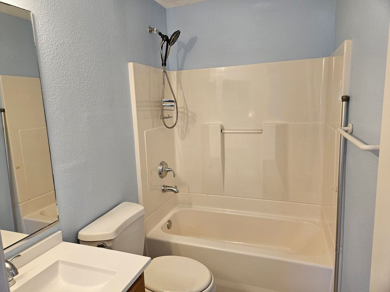 370 Base Ave E #210 - Photo 3 of 26