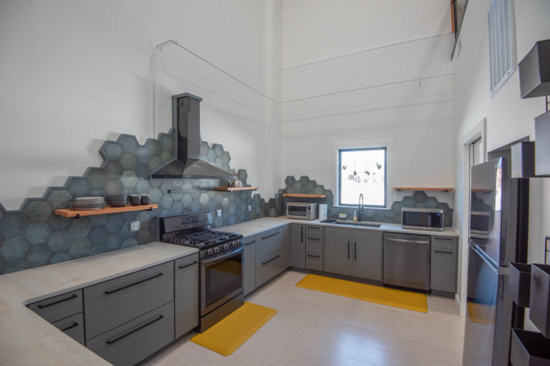 215 S Jefferson Ave #209 - Photo 6 of 17