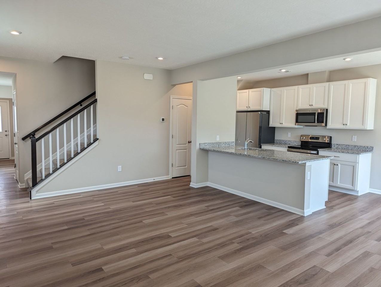 1658 Honey Tree Pl - Photo 2 of 31