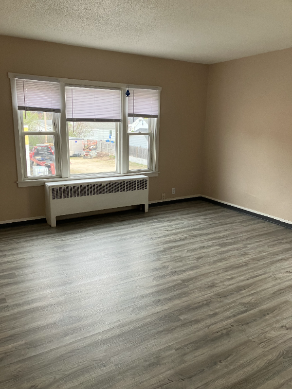 1036 9th St #1036-9thST - Photo 2 of 5