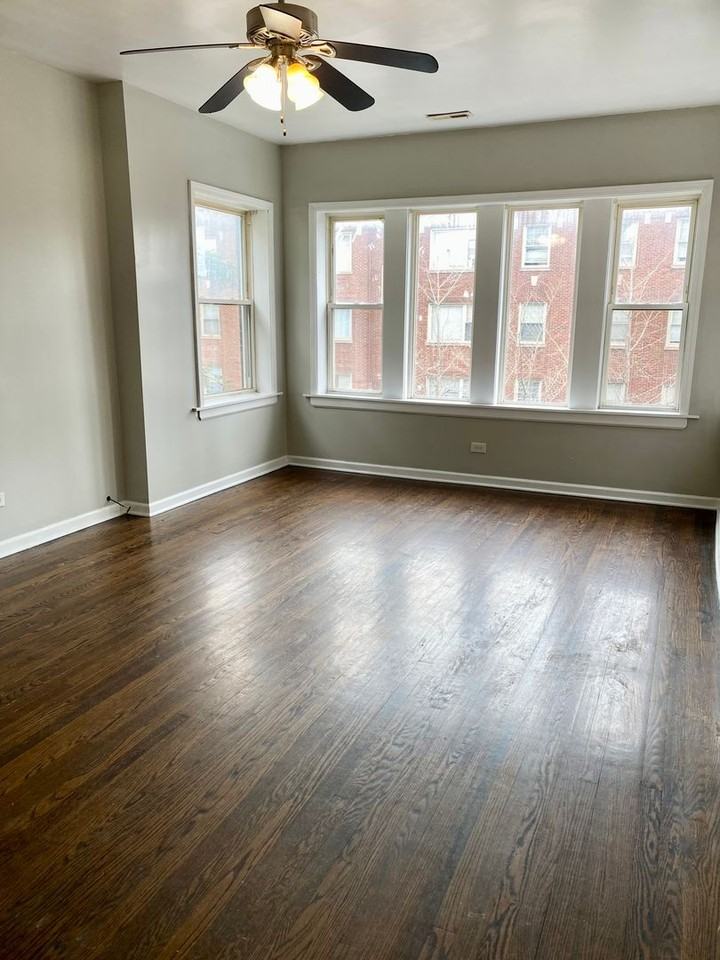 6838 South King Drive - Photo 3 of 24