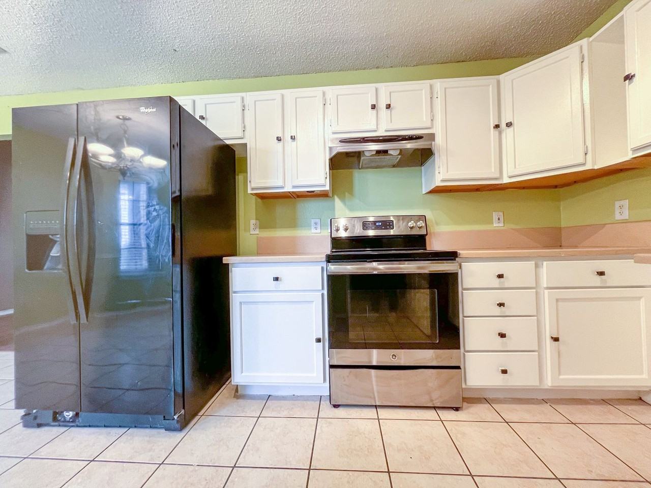 3406 Bamboo Ln - Photo 7 of 28