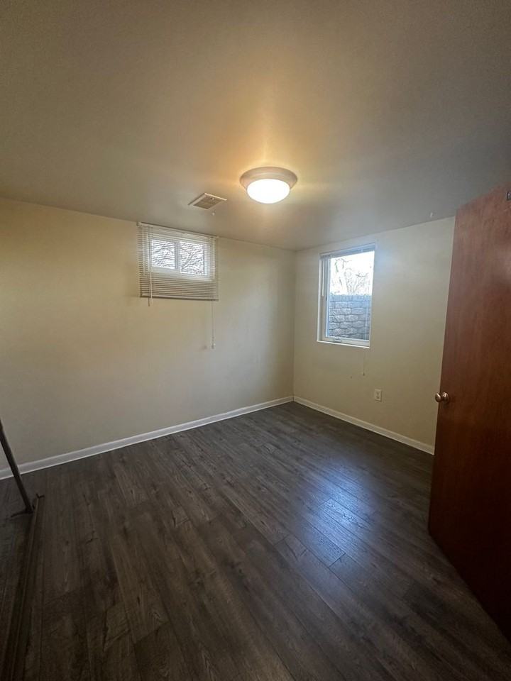 508 W Grant St - Photo 7 of 10