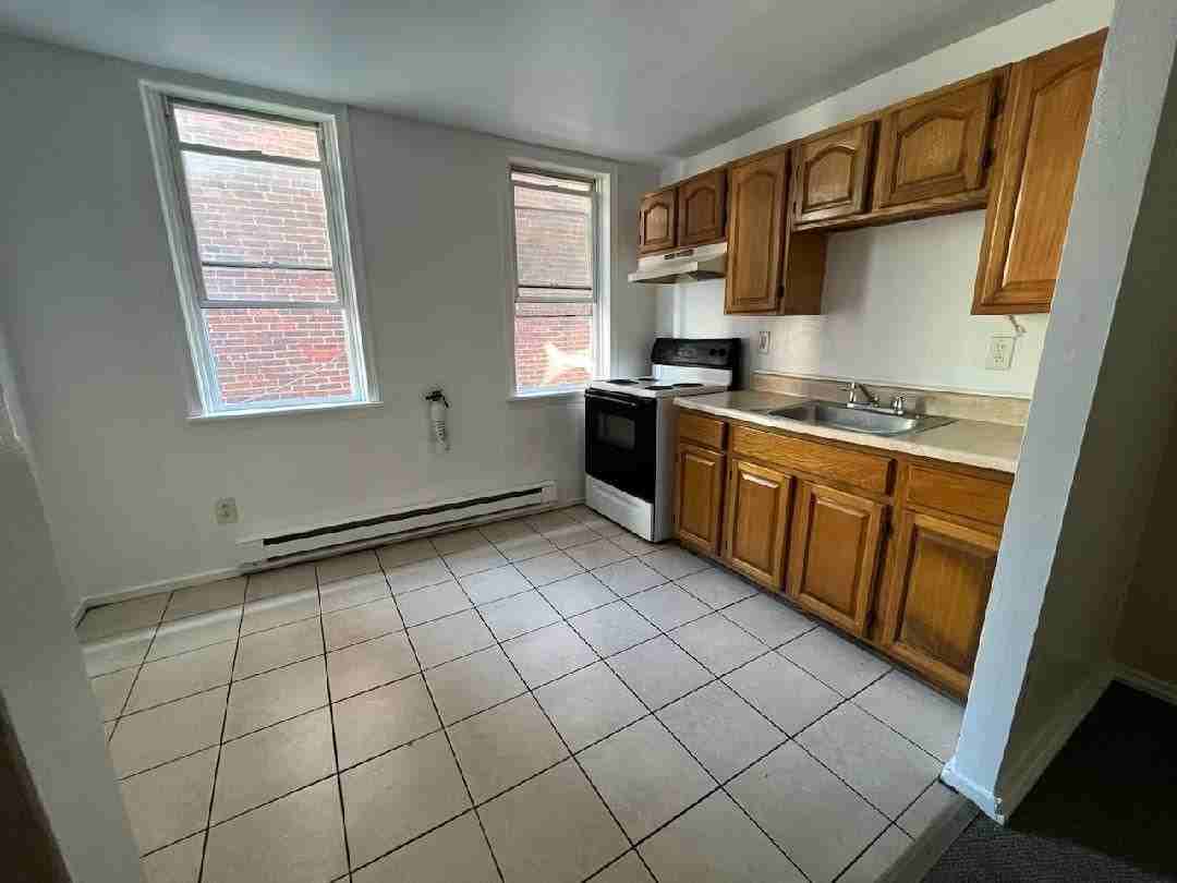 2199 S 8th St #2 - Photo 3 of 5