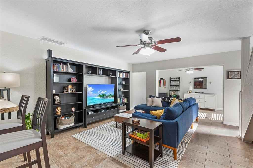 4118 Woodlark Dr #NA - Photo 2 of 16