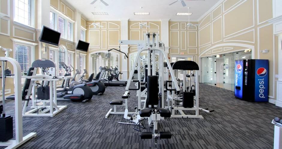 TurtleCreek Apartments - Photo 5 of 38