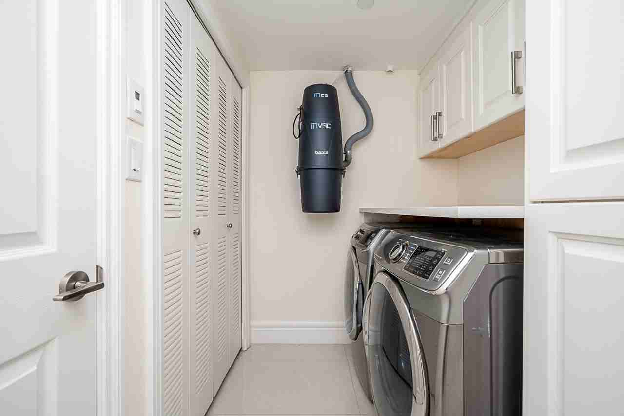 PP231 B Like New 3 BR Furnished Basement Suite Dunbar Vancouver West UBC (Vancouver