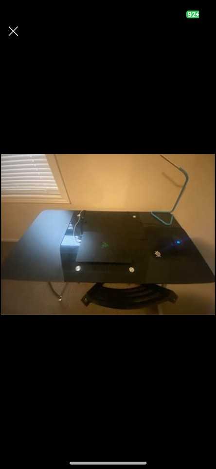 325 Lester St - Photo 2 of 3