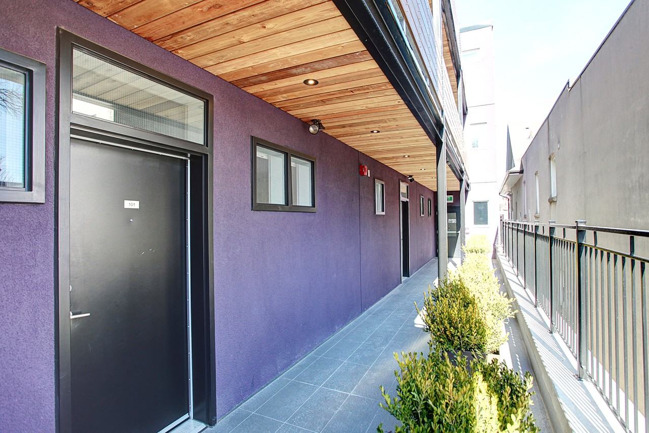 332 High Park Avenue #202 - Photo 2 of 17