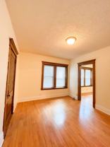 901-909 Summit Ave S - Photo 1 of 1