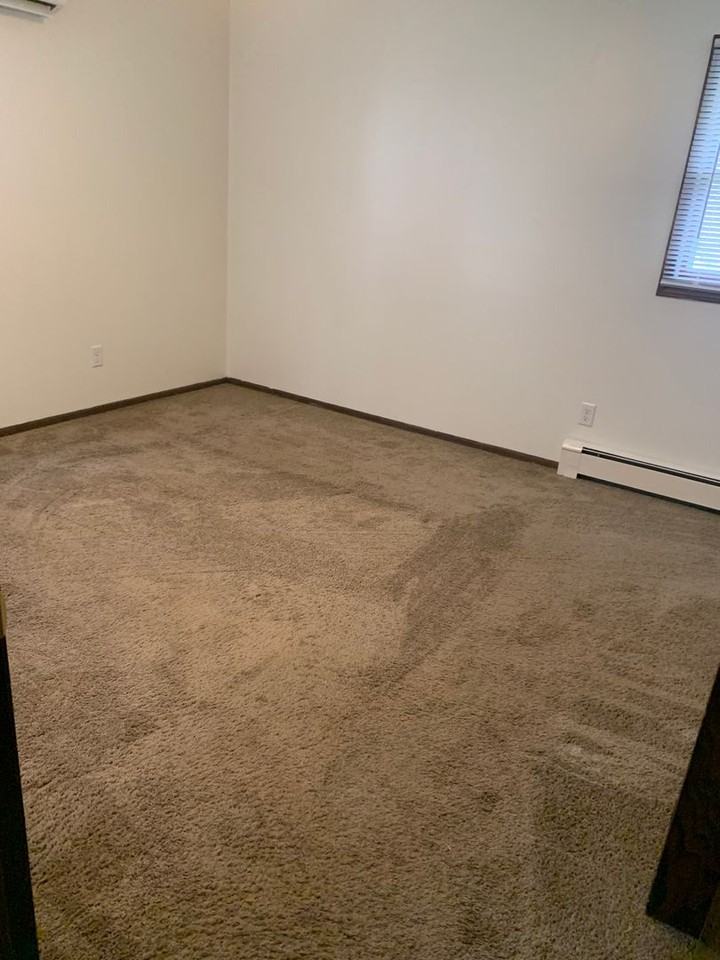 15051 Nowthen Blvd Nw - Photo 6 of 8