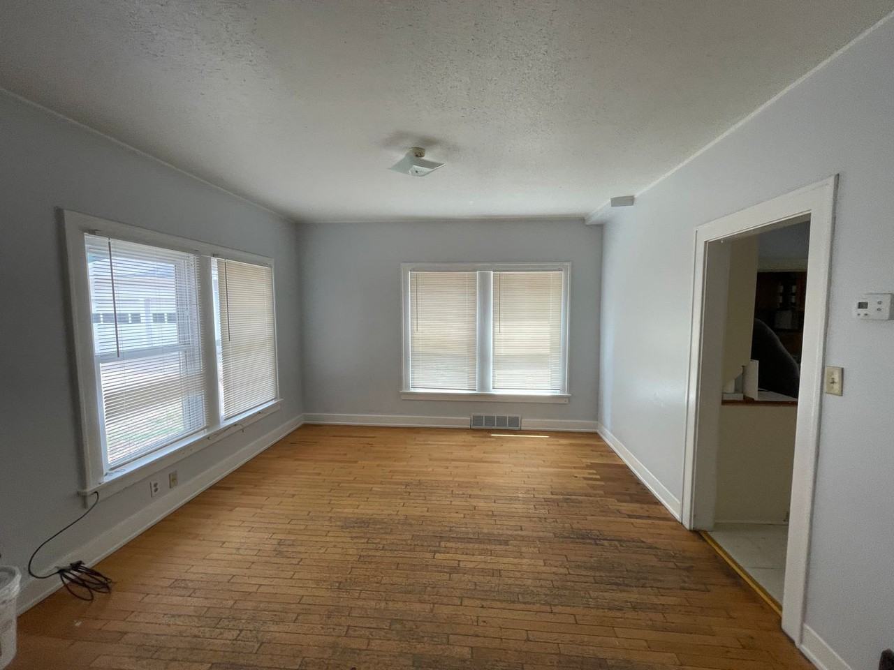 1821 Anderson Ave - Photo 2 of 14