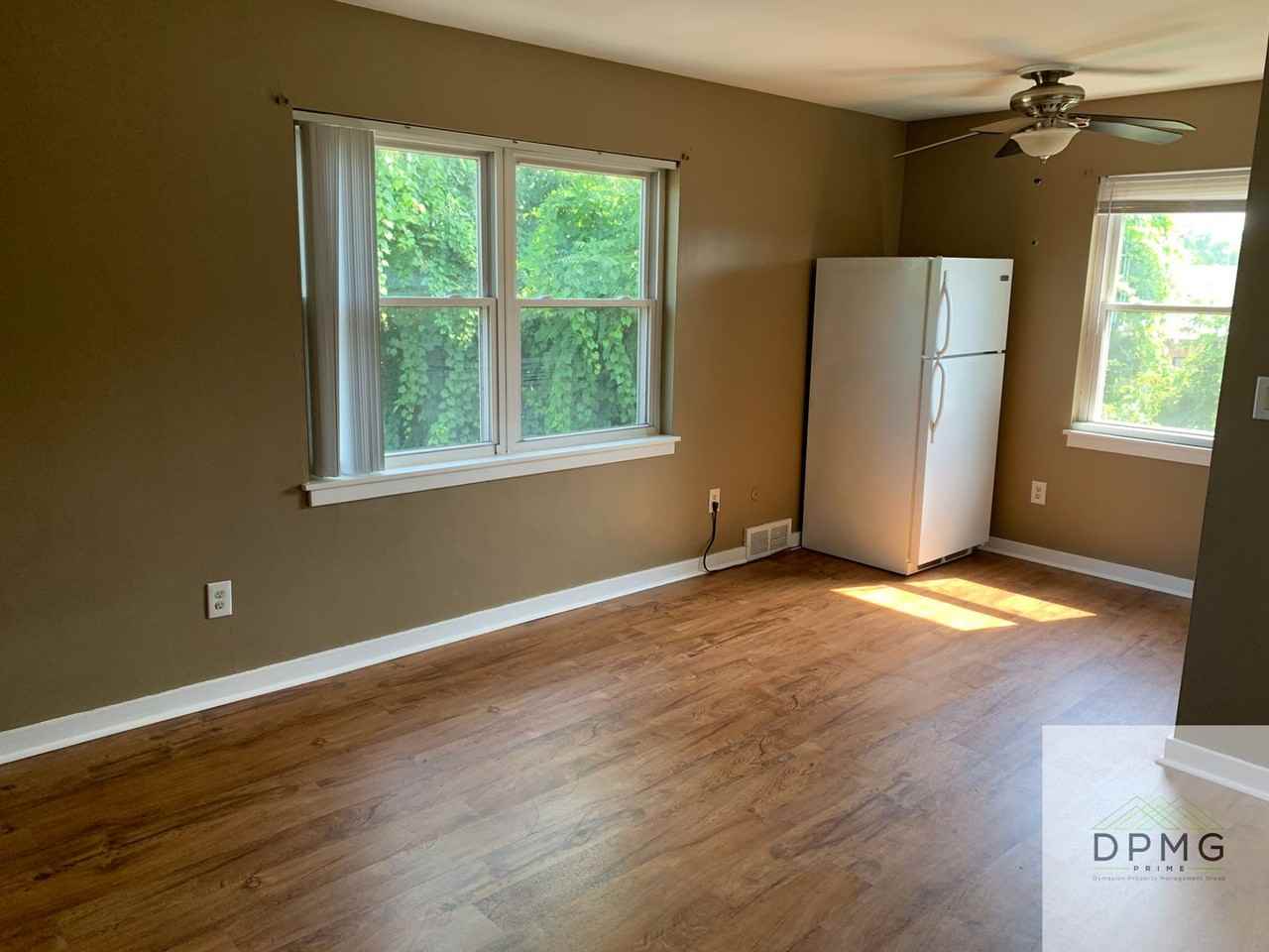124 W South St #5 - Photo 2 of 12
