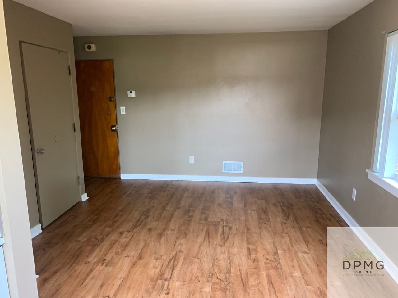 124 W South St #5 - Photo 4 of 12