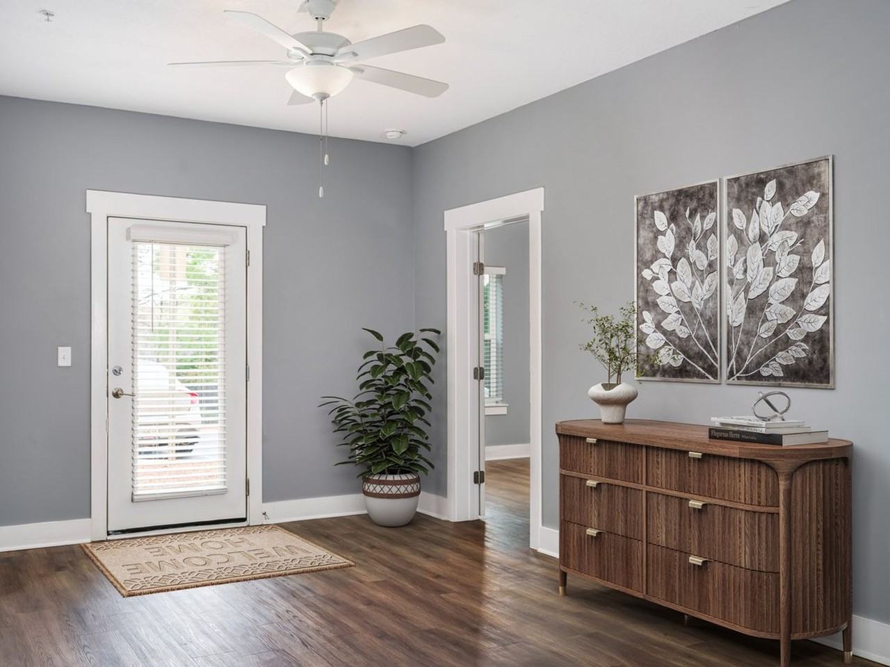 Grand Park Luxury Apartments - Photo 6 of 50