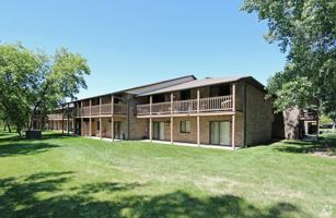 featured image of 1130 1040, 1110, 1130 & 1140 Moraine Way
