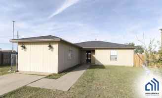 featured image of 610 W 25th St