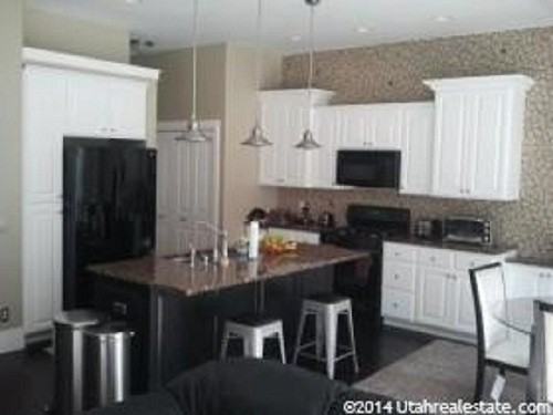 1336 E Vista Valley Dr - Photo 3 of 18