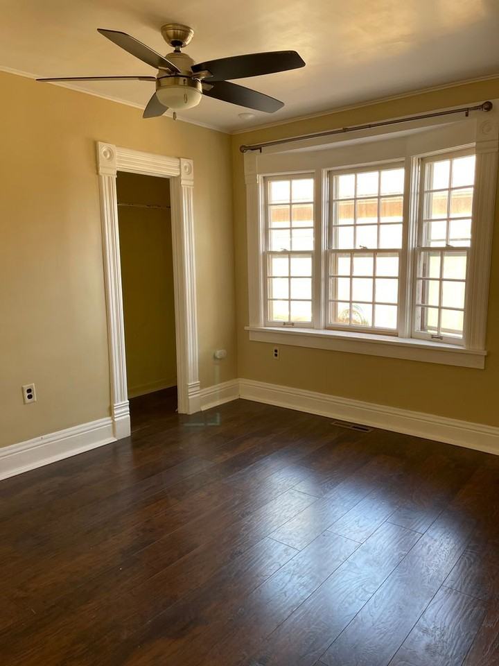 502 Pike Ave - Photo 6 of 21