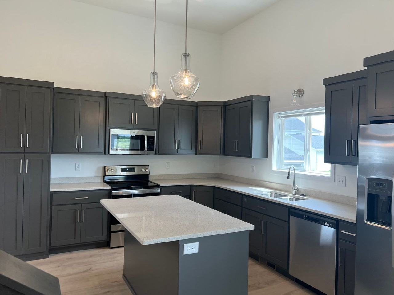 6722 71st Ave S - Photo 5 of 15