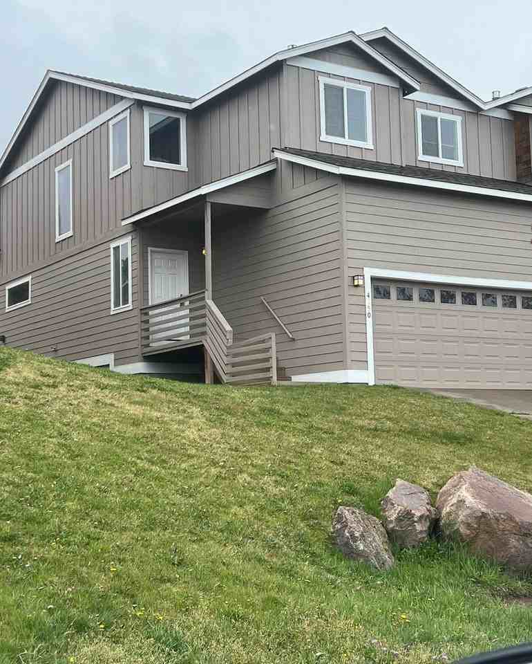 4150 Sw Reindeer Ave - Photo 2 of 30