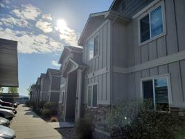 featured image of 1521 W Alexandra Ln