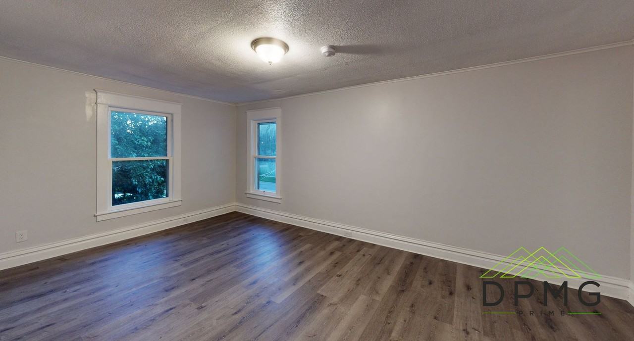 214 214 East Elm - 4 #4 - Photo 7 of 14