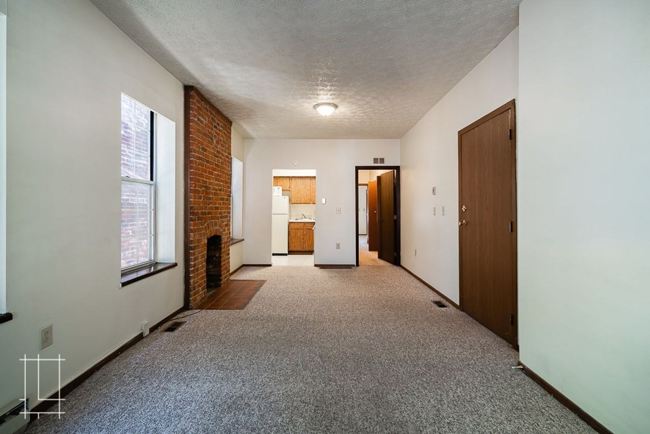 1119 Pennsylvania Ave - Photo 3 of 49