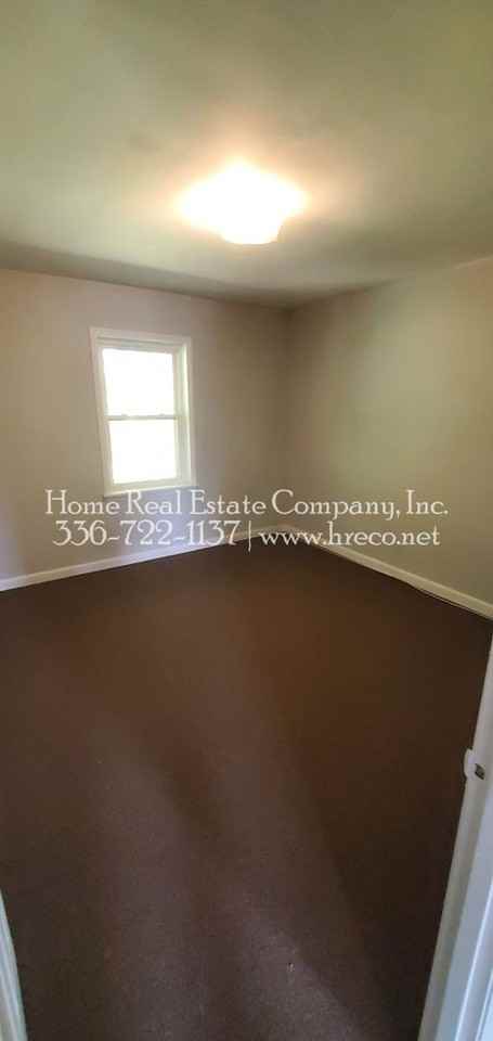 2336 Cherry St #C - Photo 3 of 8