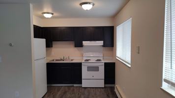 featured image of 348 E Clark St