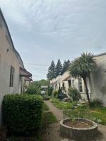 featured image of 1048 Lincoln St