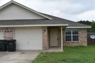 404 W Dale - Photo 1 of 1