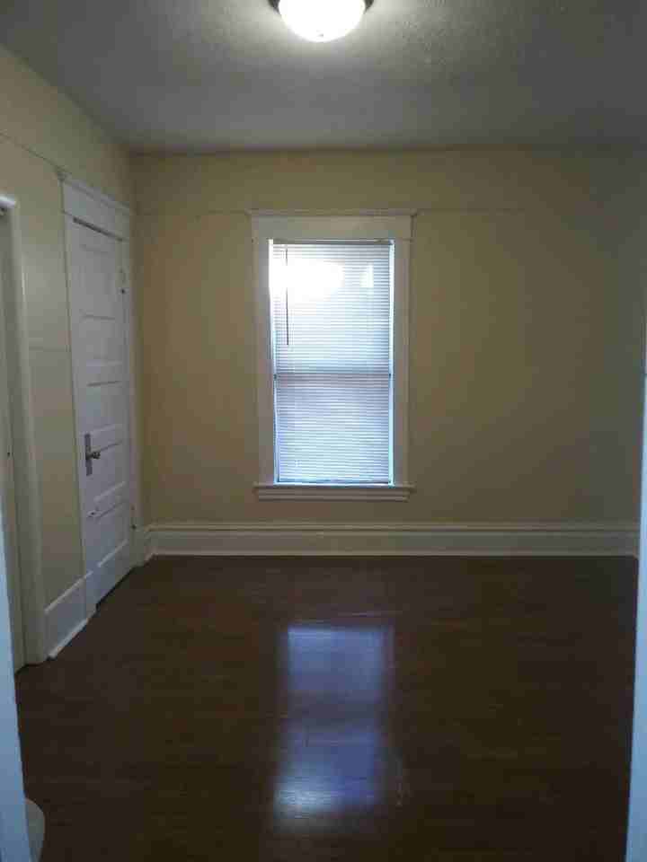 2306-08 Logan St - Photo 3 of 13