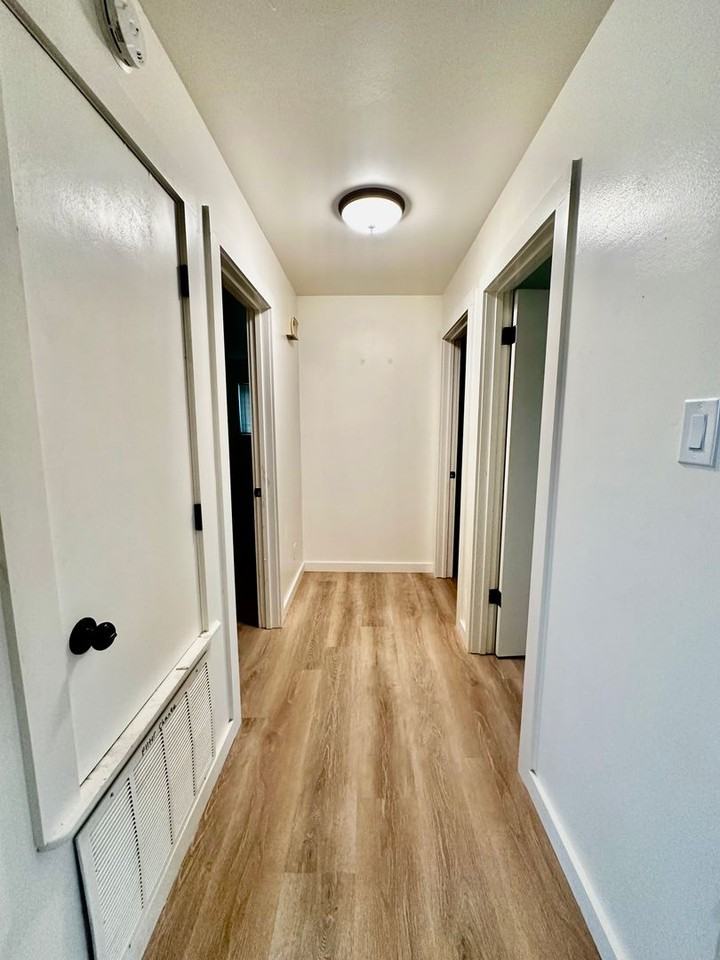 129 Village Dr - Photo 4 of 17