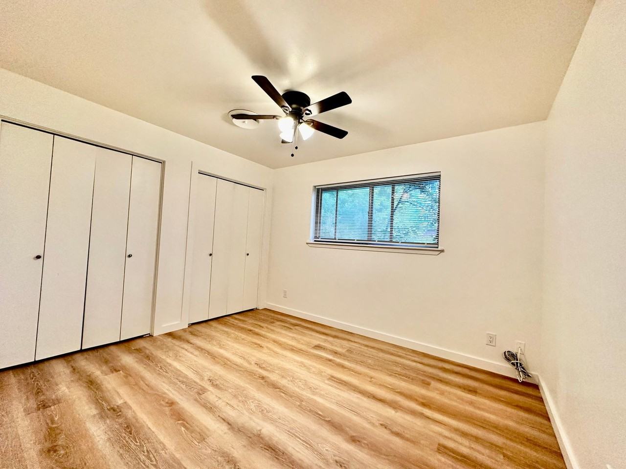129 Village Dr - Photo 5 of 17
