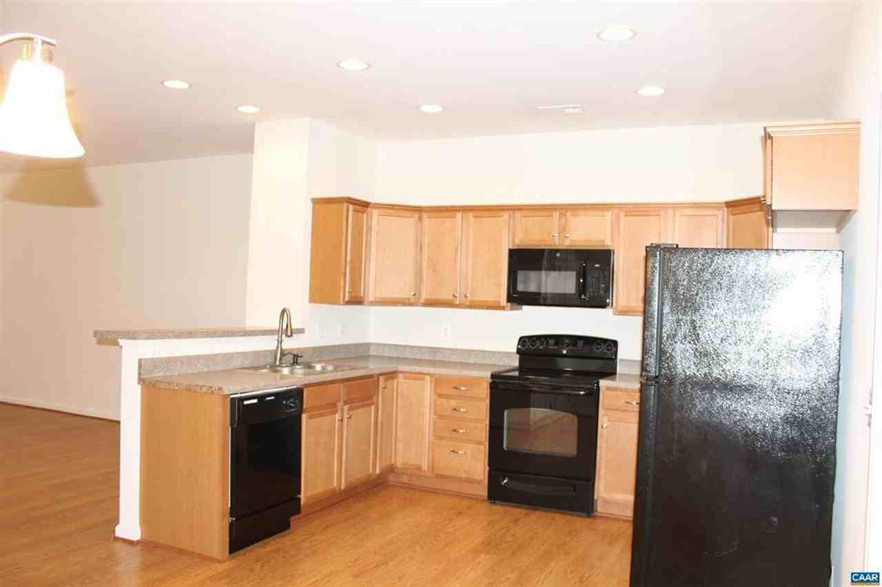 84 Augies Aly - Photo 2 of 20