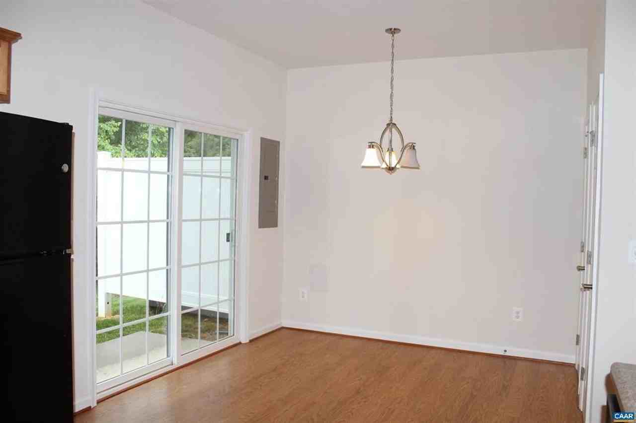 84 Augies Aly - Photo 3 of 20