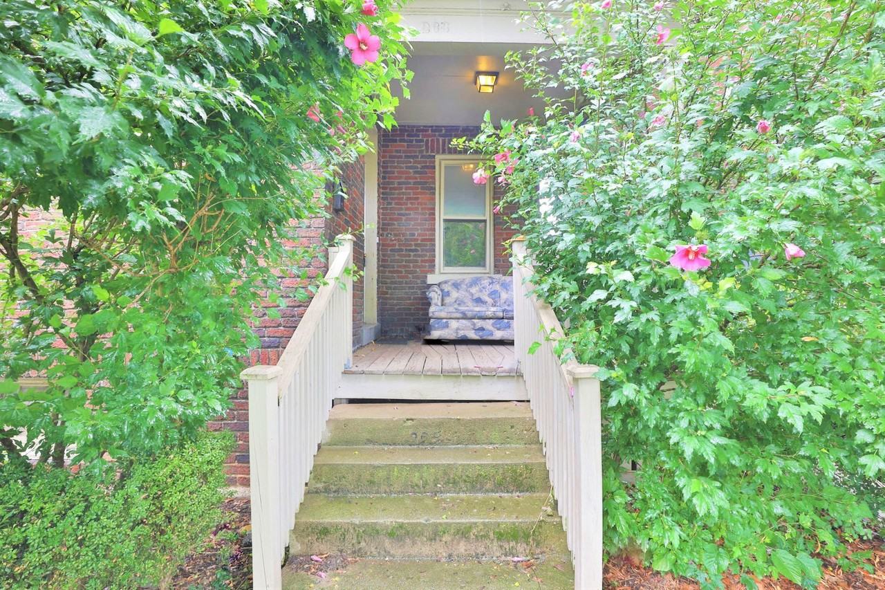 268 E 13th Ave - Photo 4 of 24