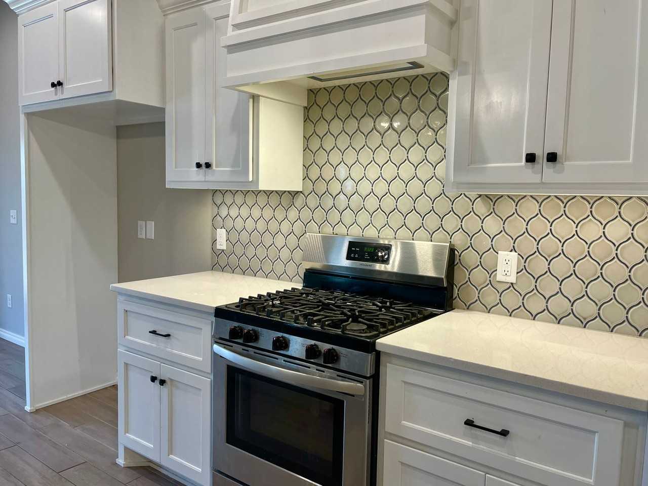 8012 Nw 161st Ter - Photo 4 of 21