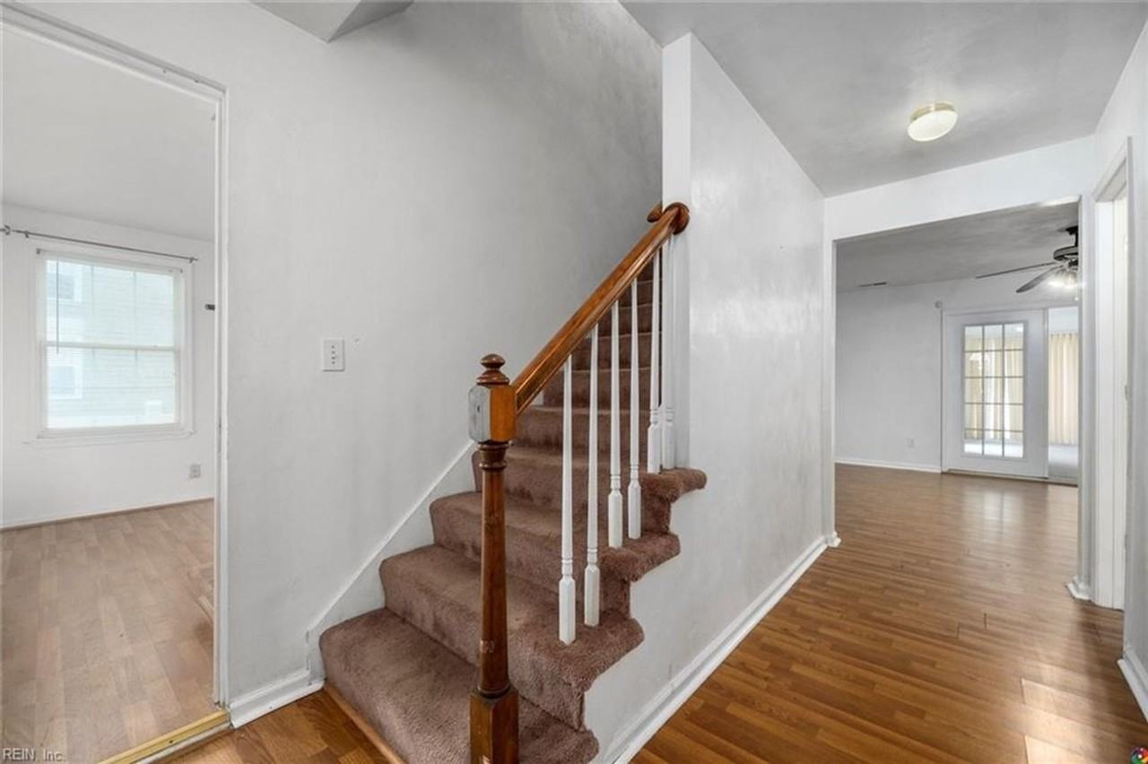 1411 W 37th St - Photo 4 of 23