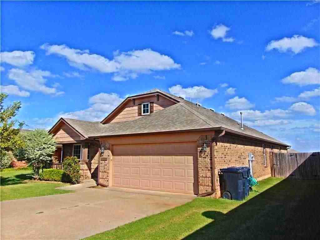 18212 Viento Dr - Photo 2 of 33