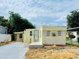 910 51st Ave W - Photo 1 of 1