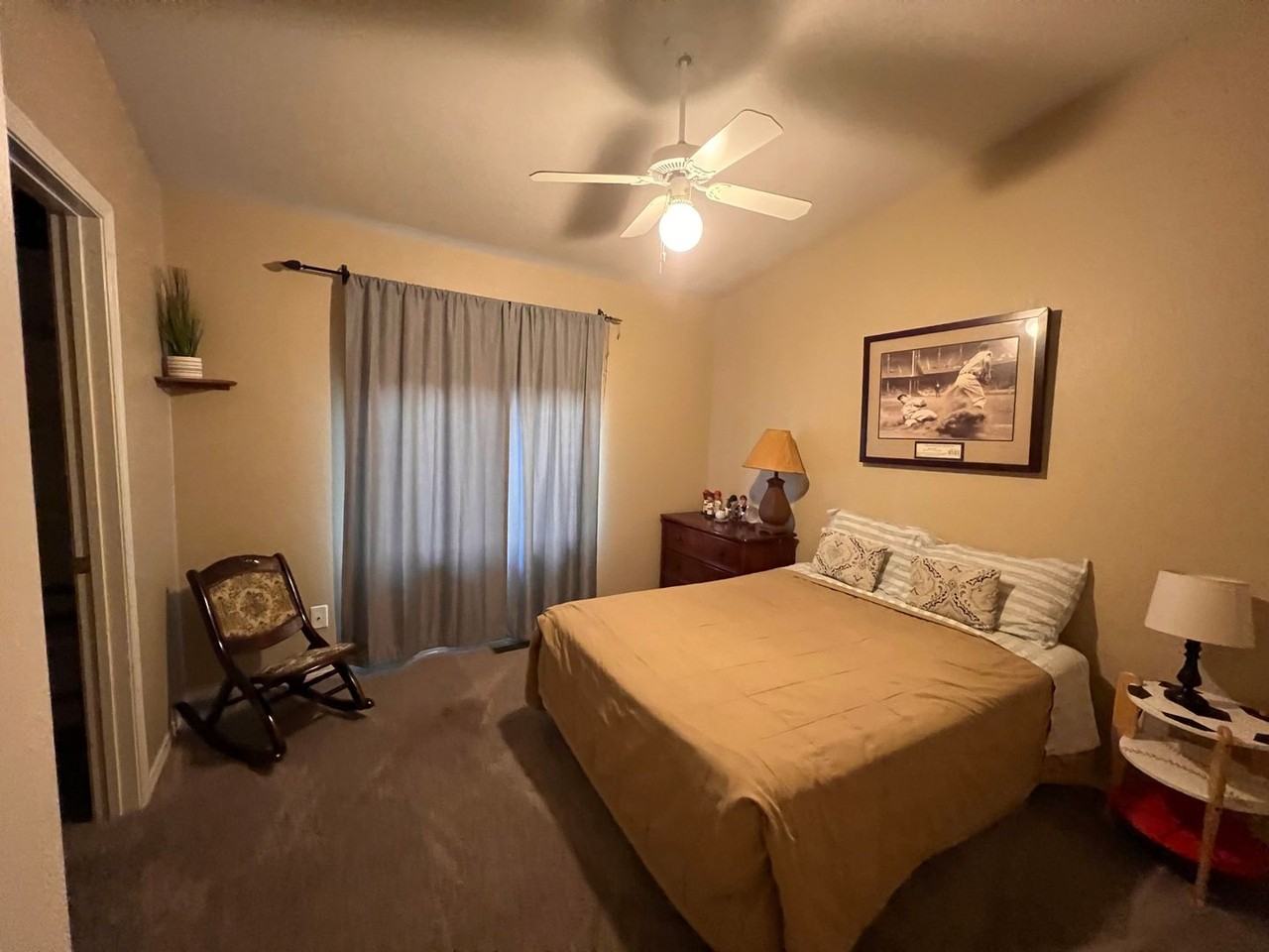 4154 East Broken Rock Loop - Photo 4 of 13