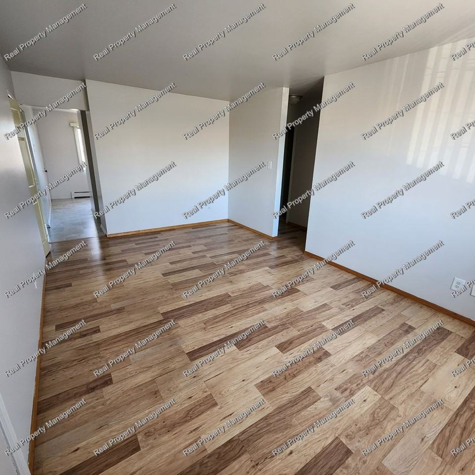 4975 W 82nd Ct - Photo 2 of 13