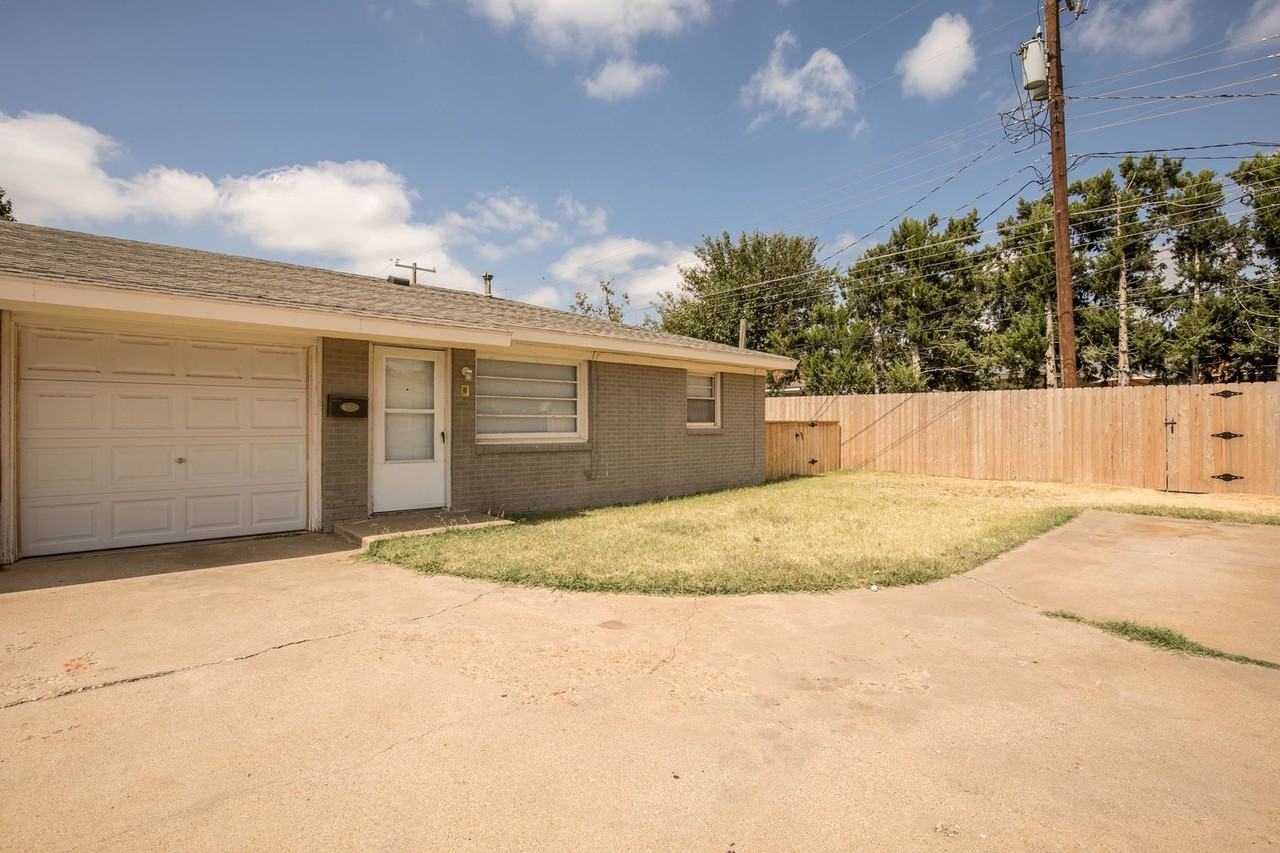 2308 62nd Street #B - Photo 2 of 18