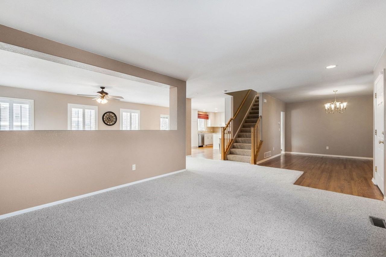 1845 Brightwater Dr - Photo 3 of 39